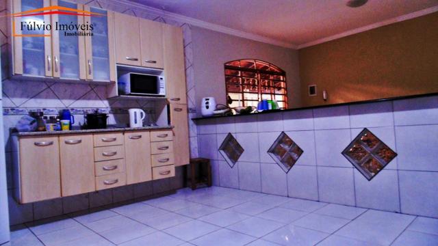 Excelente sobrado, aos pés do Park Way, 5 quartos, 2 suítes - Foto 17