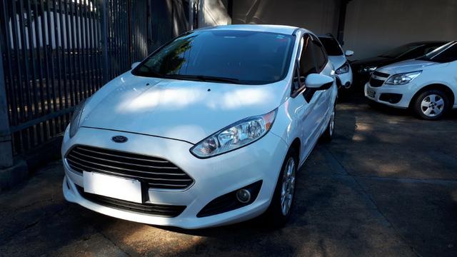 Ford Fiesta Sedan SEL 1.6 Automatico