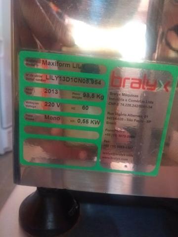 Máquina de salgados,coxinha bralyx - Foto 4