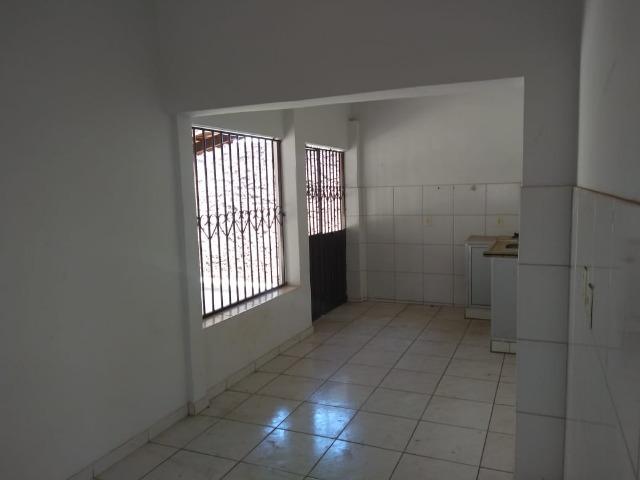 Casa 2/4 + sala comercial - Vila Lucy - Foto 9