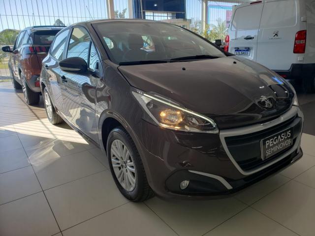 PEUGEOT 208 ALLURE
