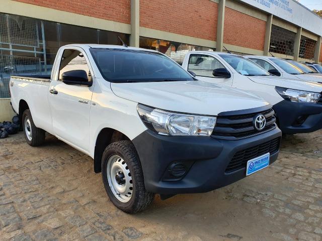 Toyota Hilux CS 4x4 -2017 - Foto 2