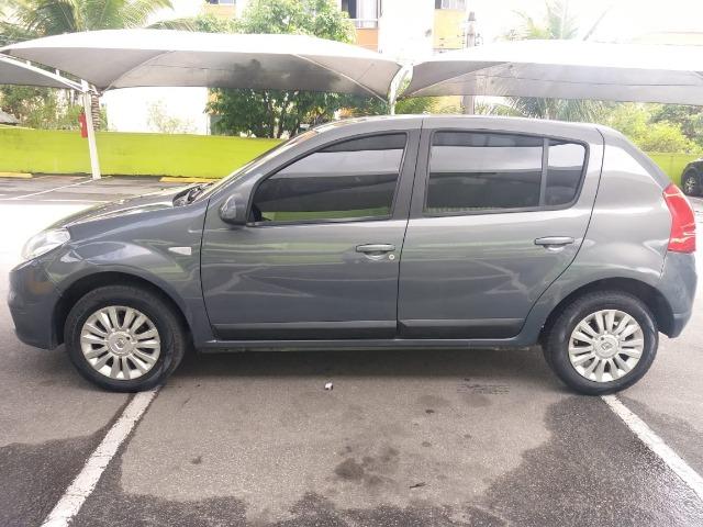 Renault Sandero Privilege 1.6 automático 2013 - Foto 3