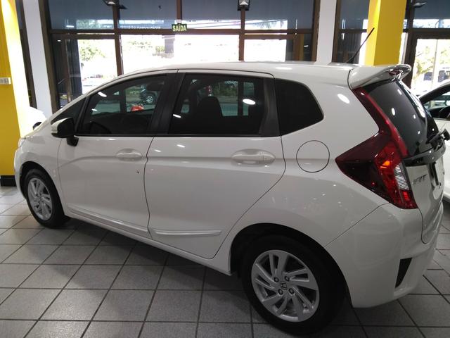 Honda fit 1.5 lx 2015 automático único dono ! - Foto 4