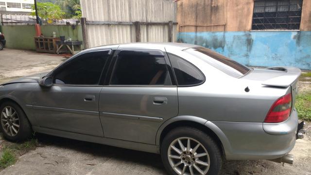 Vectra cd 97 sucata de leilão p retirada de peças