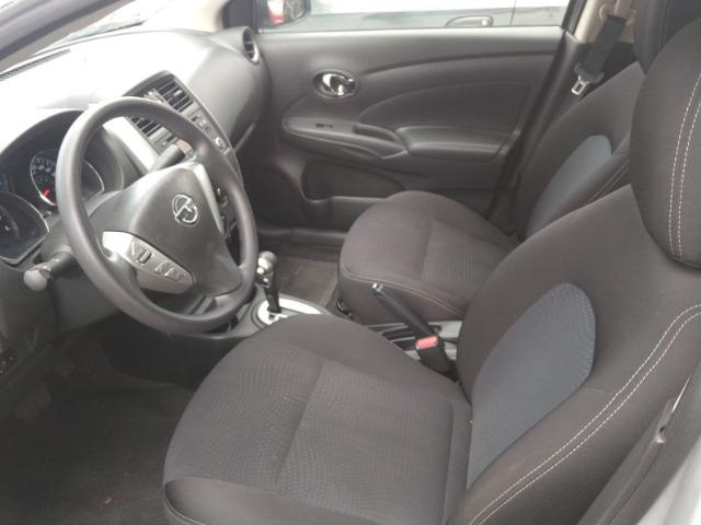 Nissan Versa SV 1.6 16V Flexstart 4P AUT. 2017/2018 - Foto 5