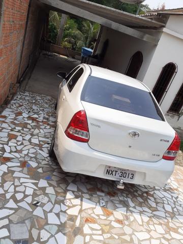 Ótimo Carro Etios Toyota Sedan 17/18 completo 42Mil$ - Foto 3