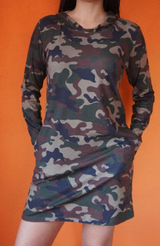 vestido estampa militar
