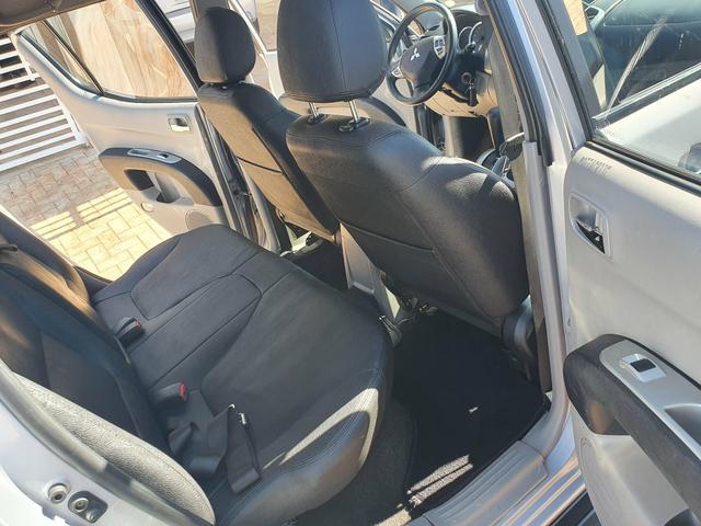 Mitsubishi triton l200 3.2 - Foto 5