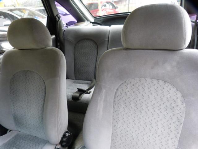 FORD ESCORT GL 1.8 4P 2000 - Foto 12