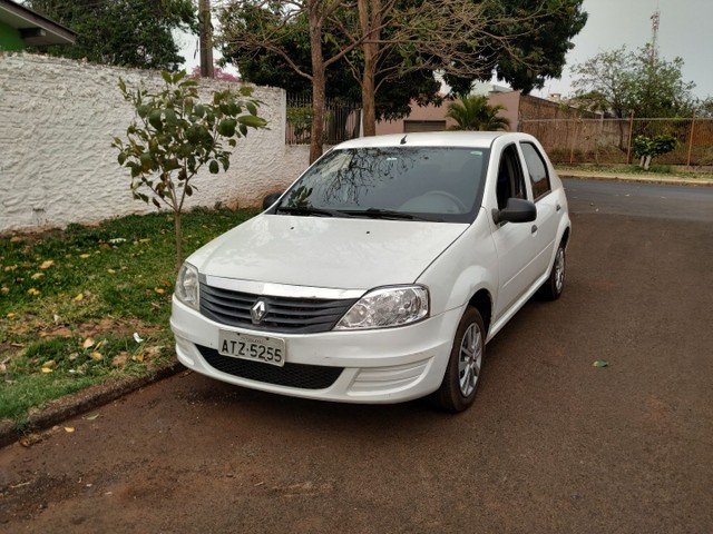 RENAUT LOGAN 16V 2011