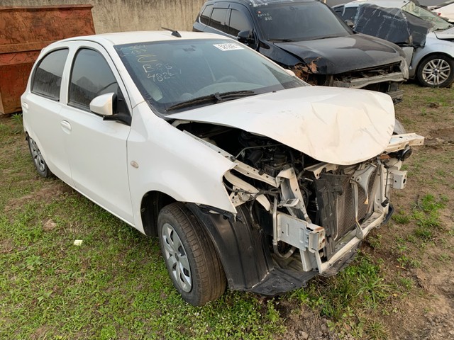 Sucata vender peças usadas Toyota Etios 2018 - Foto 2