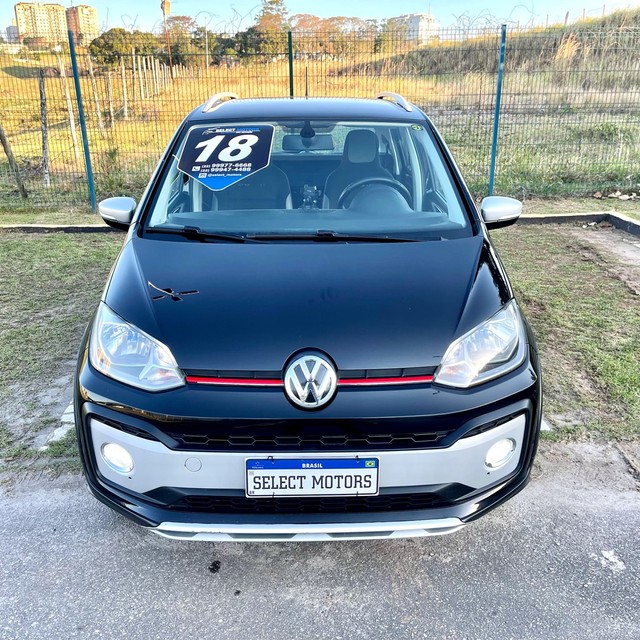 VW UP CROSS 1.0 TSI MANUAL 2018