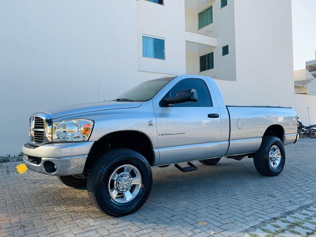 DODGE RAM 2500 CS