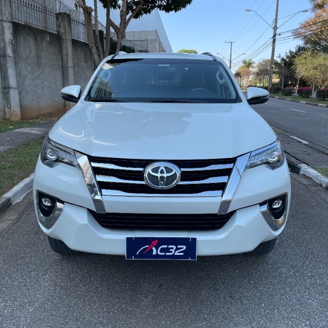 HILUX SW4 SRX 2.8 TURBO 4X4 AT