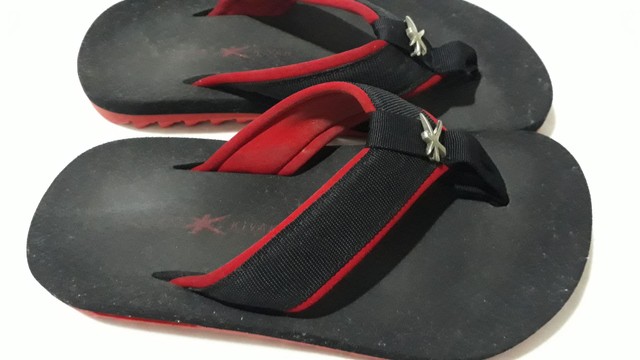 Sandalia kenner e um sapato da cyclone - Roupas e calçados - Marcos Freire,  Jaboatão dos Guararapes 1005552244 | OLX