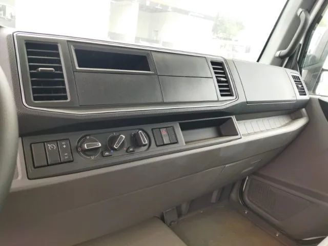 VW Delivery Express, Ano 2023, c/ 66 Km rodados  - Foto 9