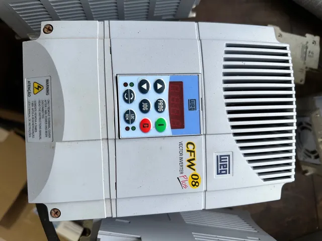 Inversor de frequência weg cfw08 7,5cv 380v 13a