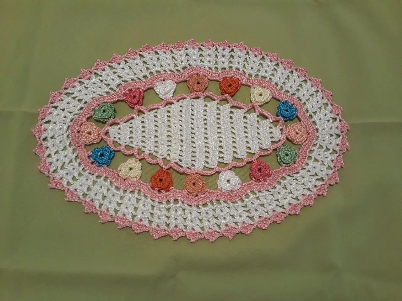 Centros de mesa em crochê Novos - leia a descrição 