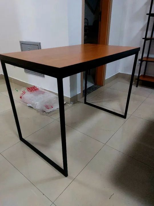 Mesa estilo industrial  - Foto 2