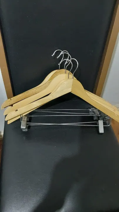 05 CABIDES MADEIRA COM PRESILHA