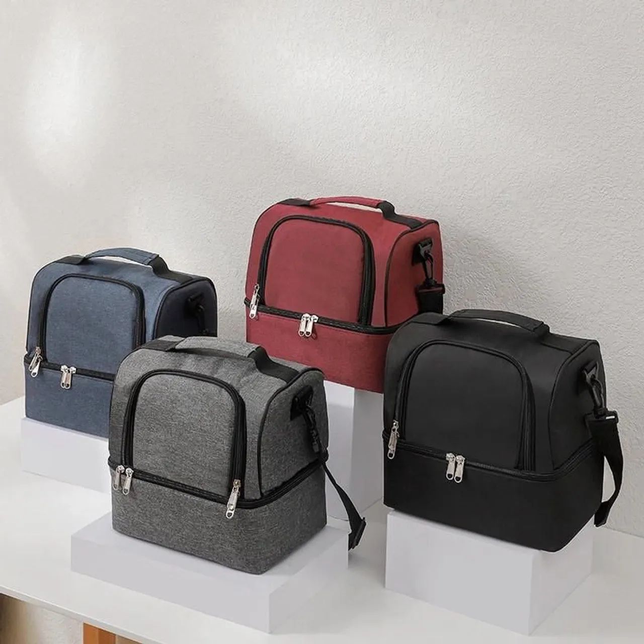 BOLSA TÉRMICA<br><br>*Cores Disponíveis Vinho,Cinza,Preta 