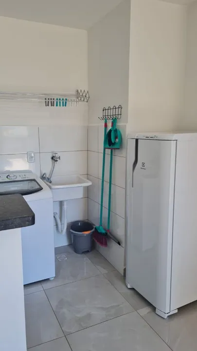 Temporada Kitinet mobiliada (TV, ar, geladeira, etc) c 1 vaga prox Hospital Sta Rosa