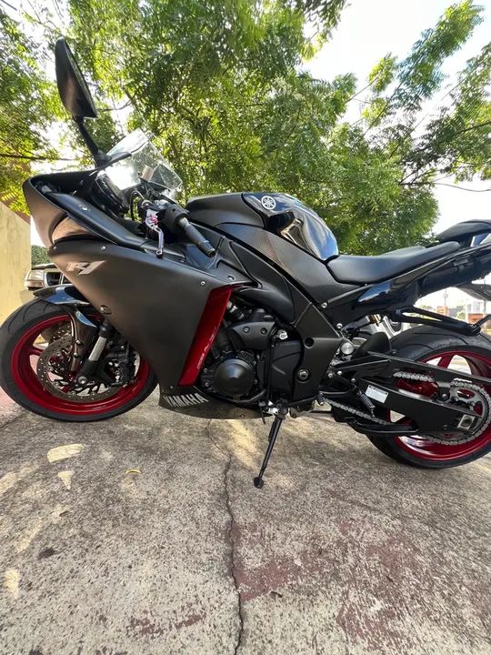 Yamaha R1 - Esportiva - 1000cc - Preta - Foto 5