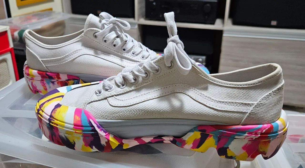 Tênis Vans Old Skool Rainbow Swirl Nimbus Cloud Tapeted - Foto 2