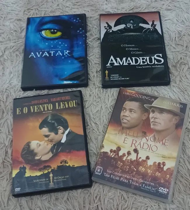 Avatar, e outros Lote DVDs 50.00 reais ou 15.00 reais a unidade.