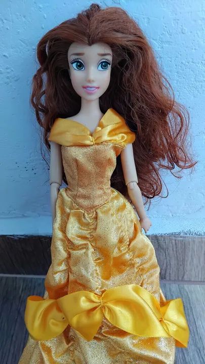 Boneca Disney Bela - Foto 3