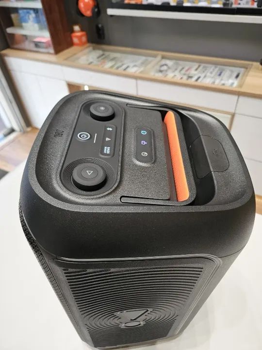 JBL Partybox Club 120 - Lacrada e 1 Ano de Garantia  - Foto 2