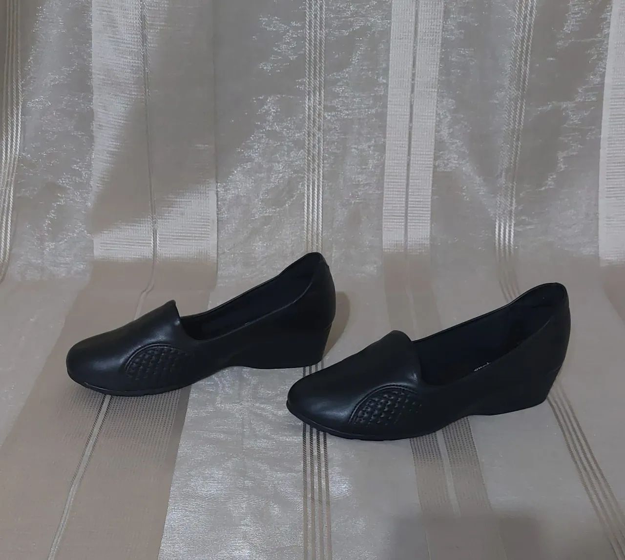 Sapato preto anabela Modare - Foto 2