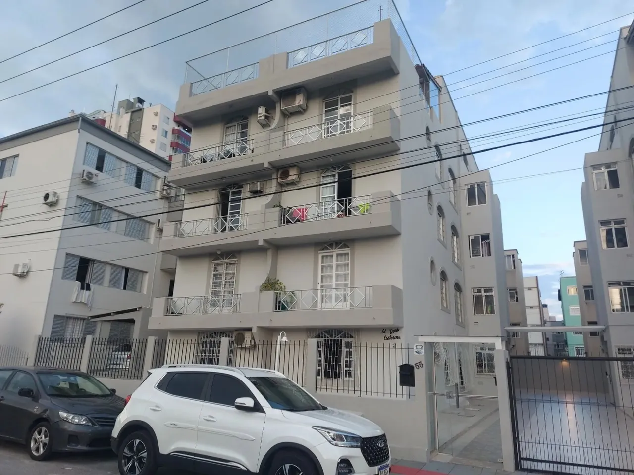 Apto 2d no Kobrasol - São José