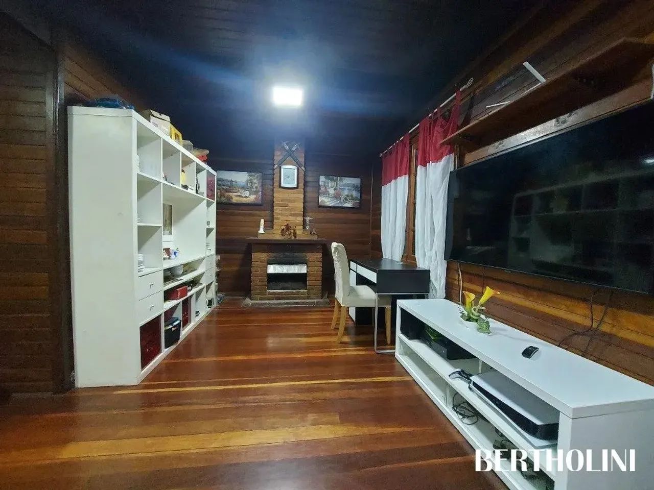 Excelente casa 4 dorms. no Jd. Martinelli - Penedo/RJ - Foto 8