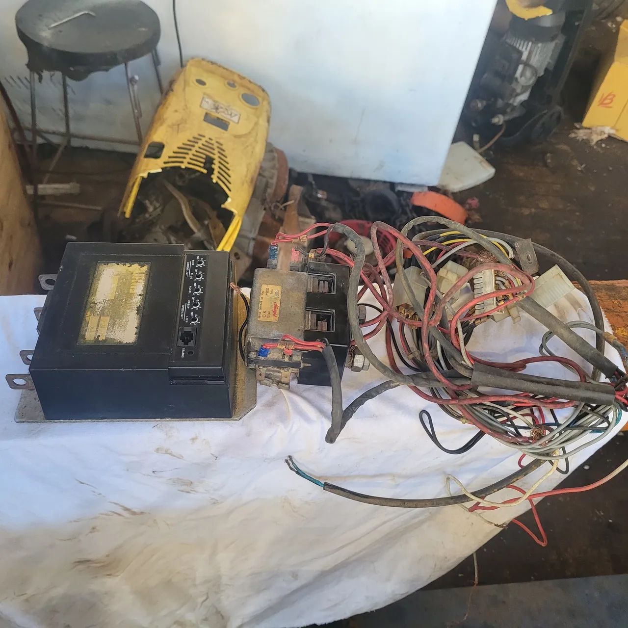 Controlador de Velocidade Curtis ,com contaquito e estalaçáo - Foto 6