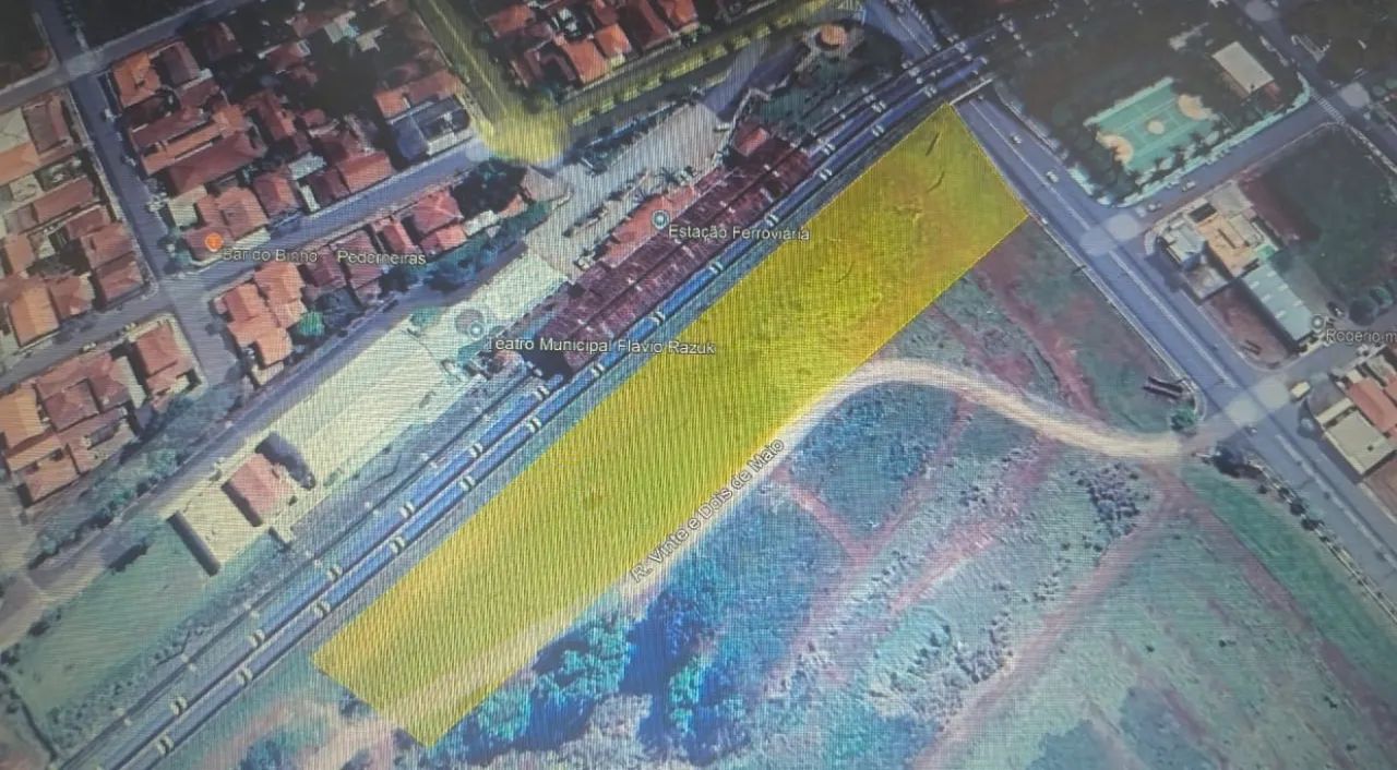 Foto - Pederneiras - 