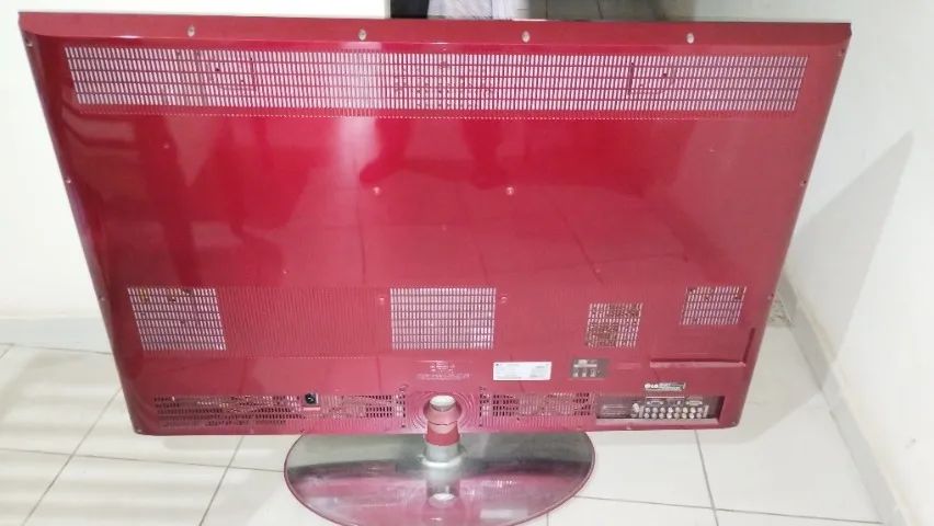 TV LG Scarlet 47" (para reparo) - Foto 2