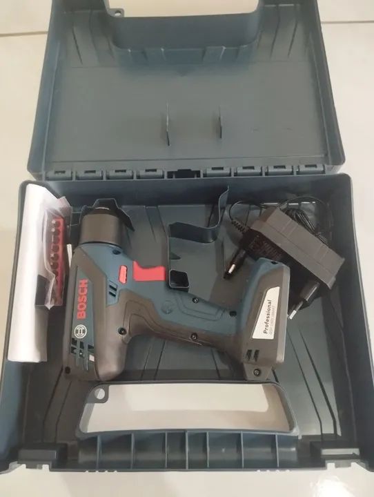 Parafusadeira/Furadeira Bosch smart 1000 Professional - Foto 4