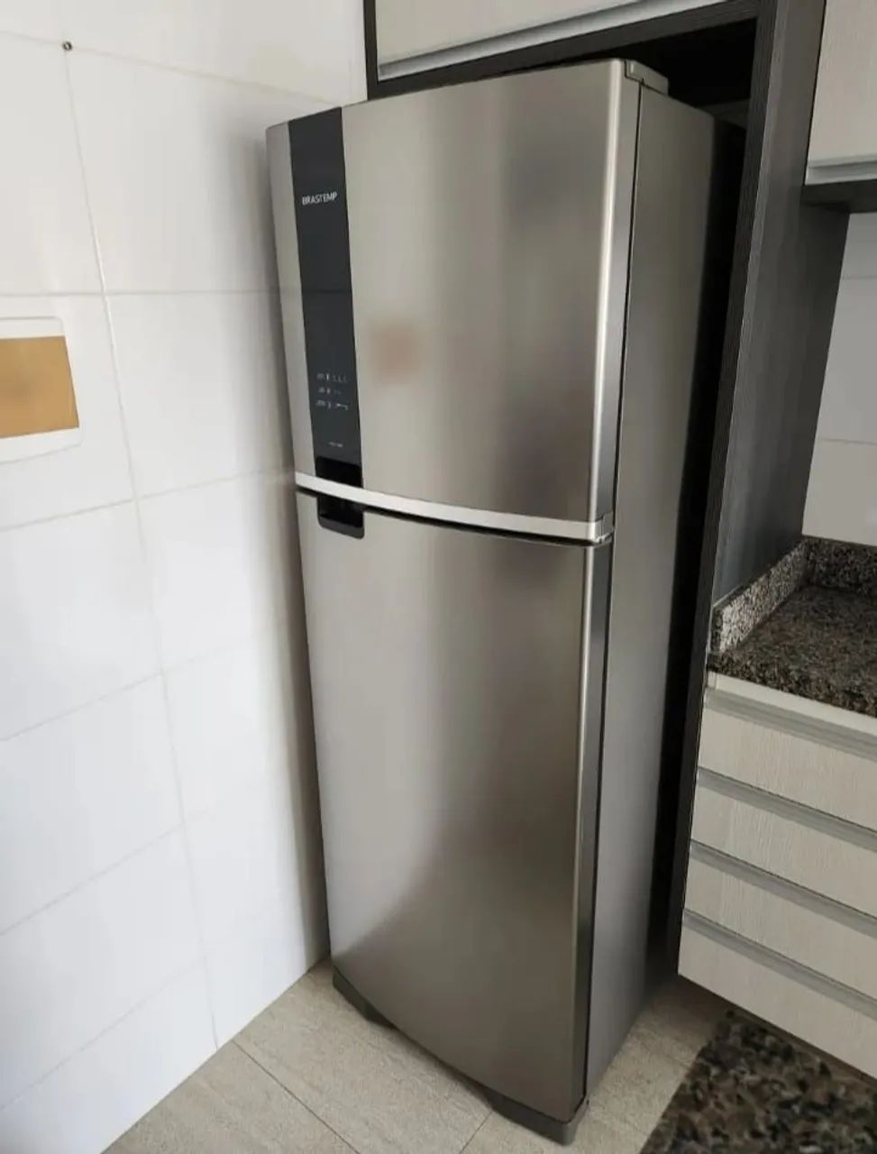 EXCELENTE OPORTUNIDADE GELADEIRA BRASTEMP INOX PAINEL DIGITAL SEMINOVA 