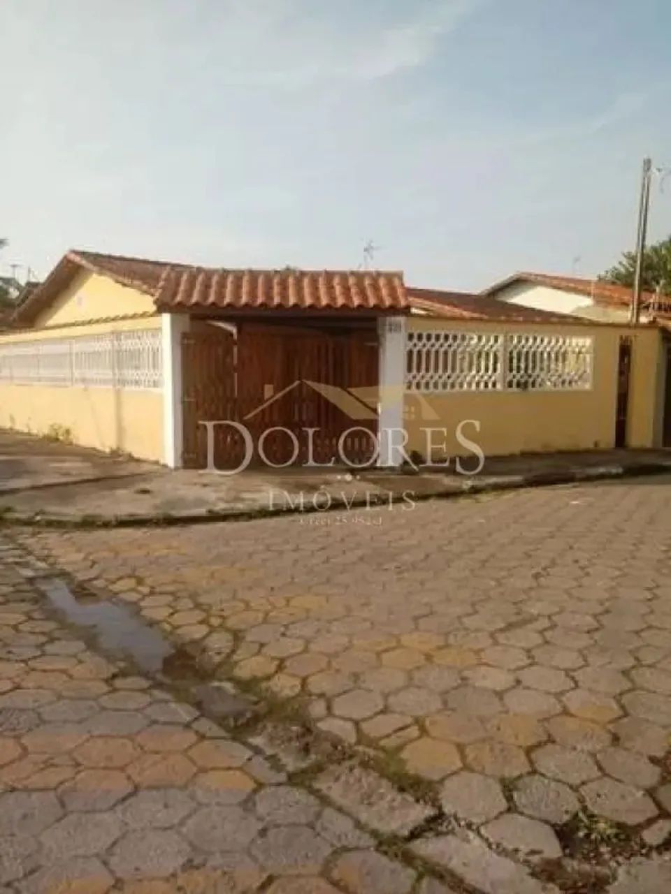 Casa térrea com 2 dormitórios em Porto Novo