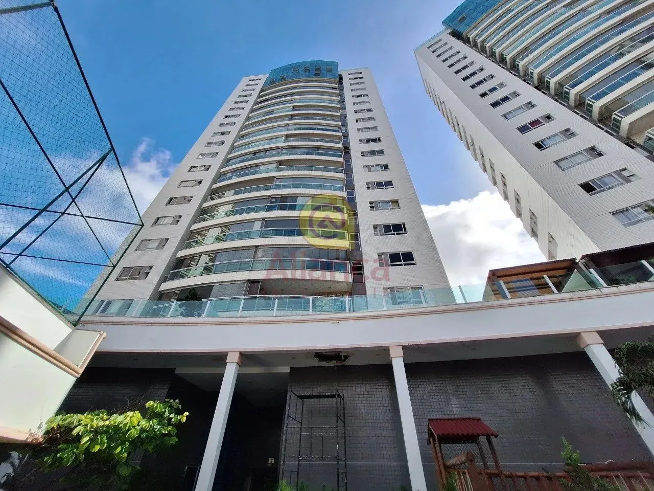 Excelente apartamento em Lagoa Nova com 03 suítes!
