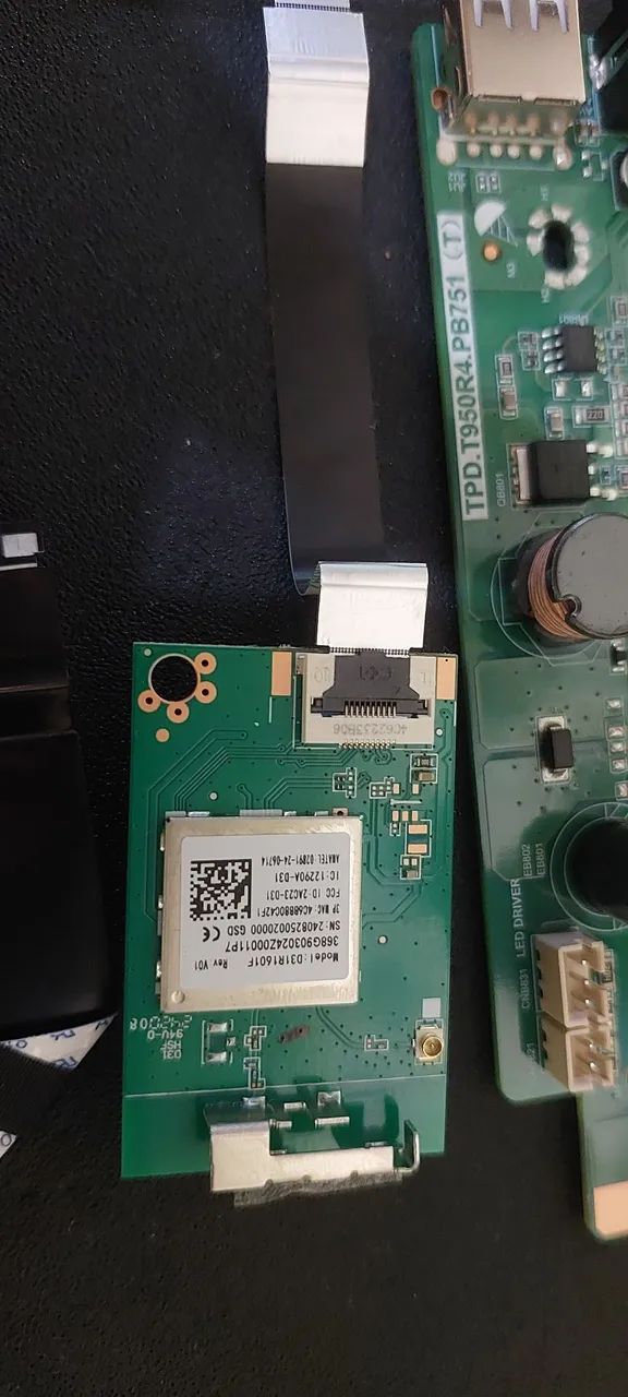 Placa principal TV AOC 32 polegadas - Foto 3