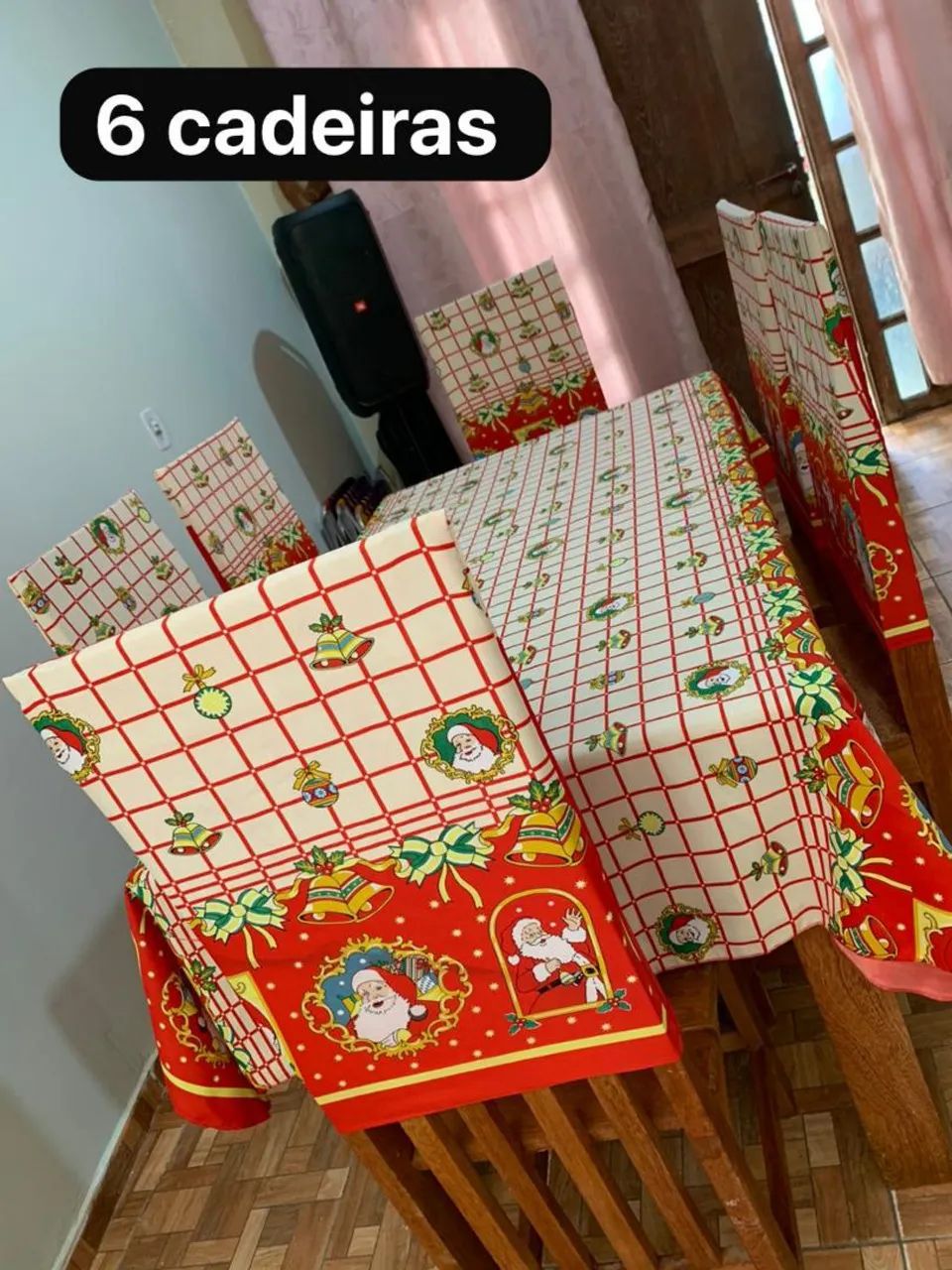 Toalha de mesa e capas de cadeira pra 6  e 4 lugares! - Foto 3
