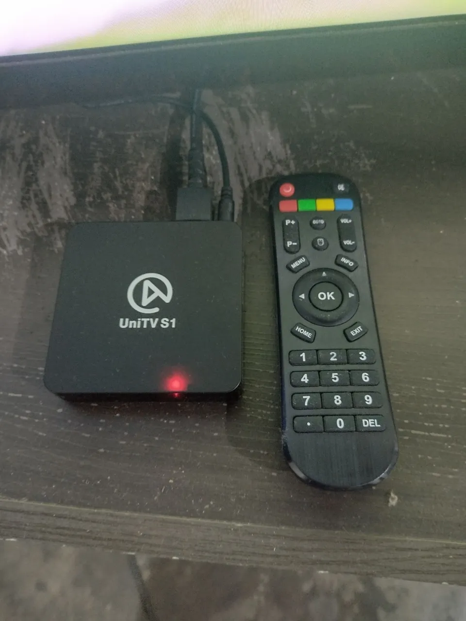 UniTV S1 - Aparelho e Controle Remoto