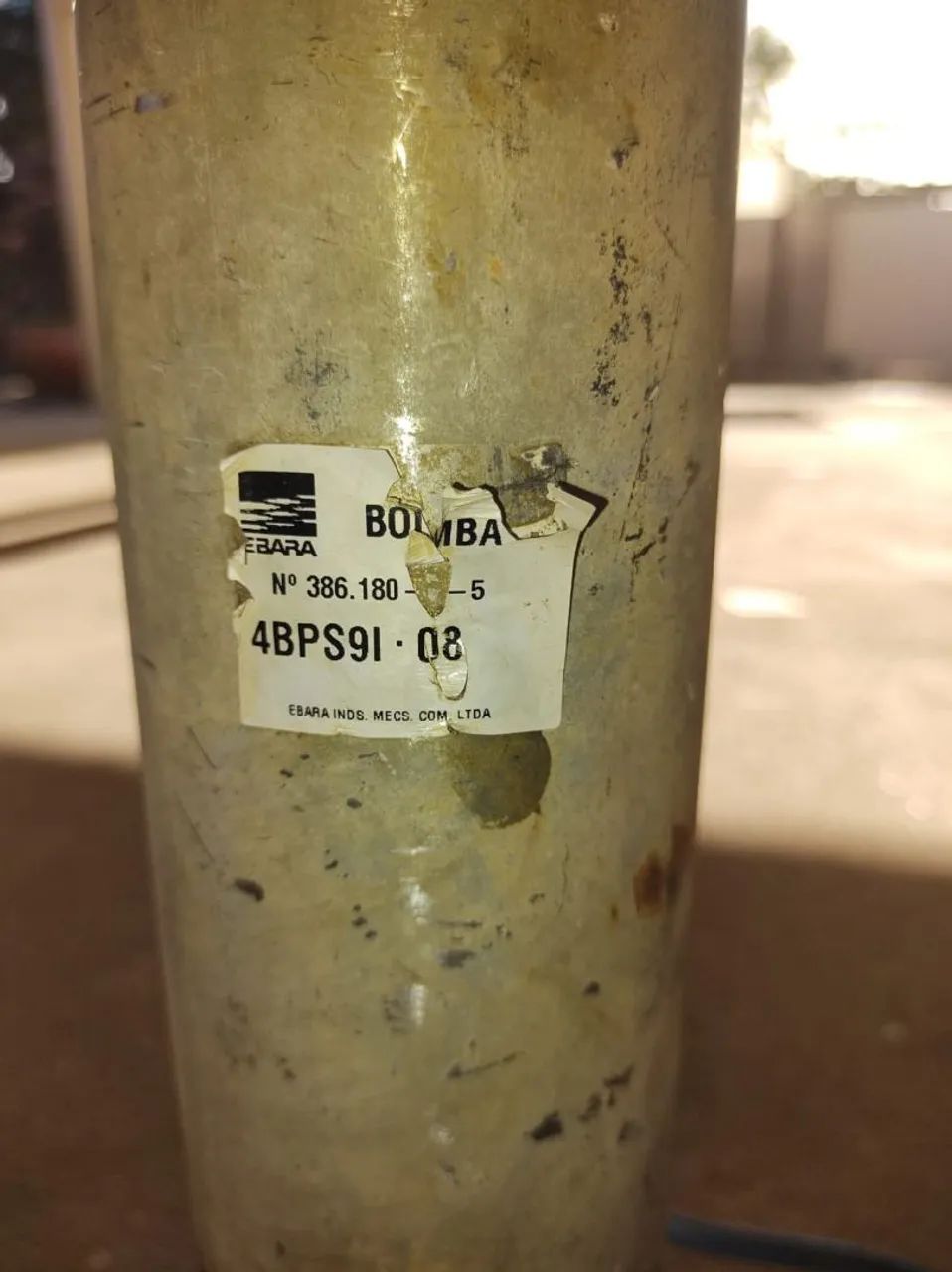 Bomba d'água submersa para poço/seminova - Foto 6