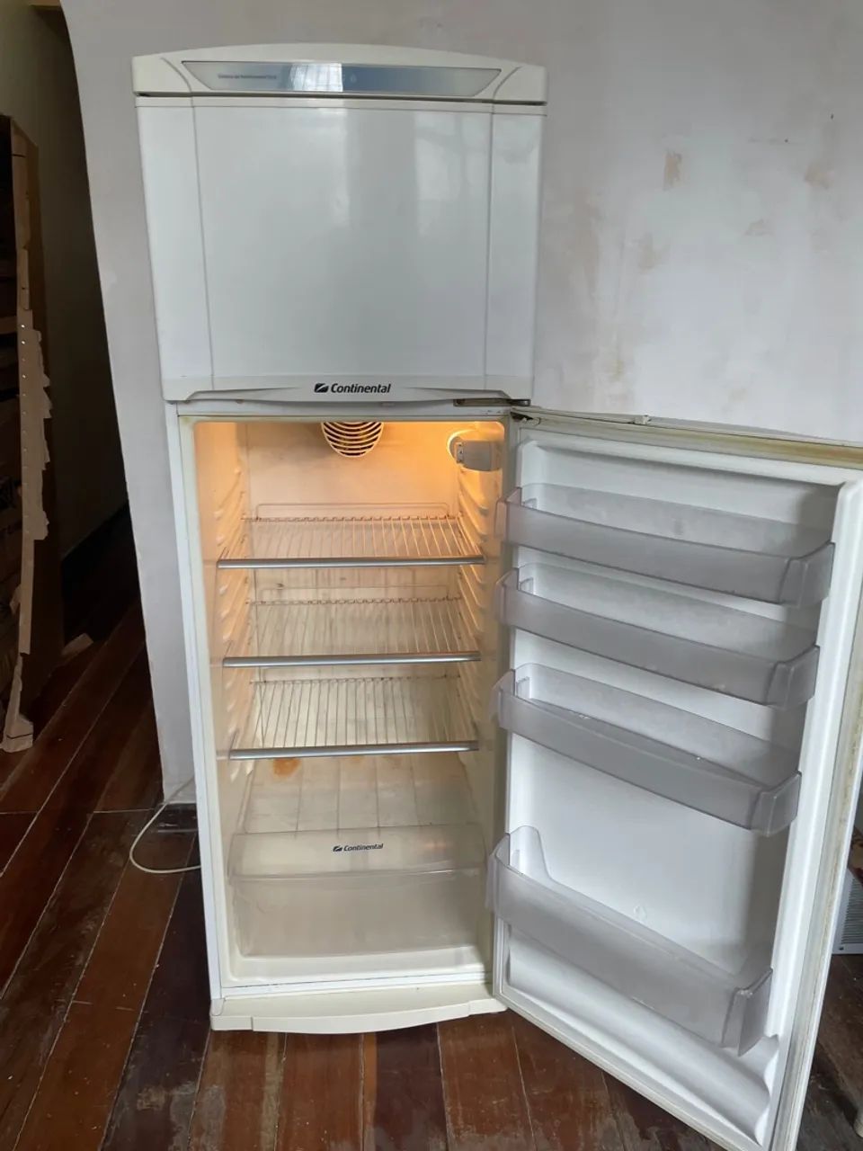 Geladeira Continental  - Foto 4