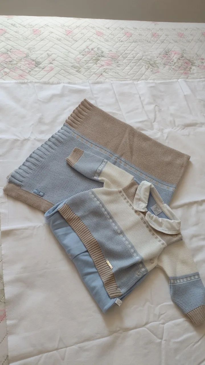 Conjunto de Roupa para Bebê - Trico e algodão Azul e Bege - Foto 3