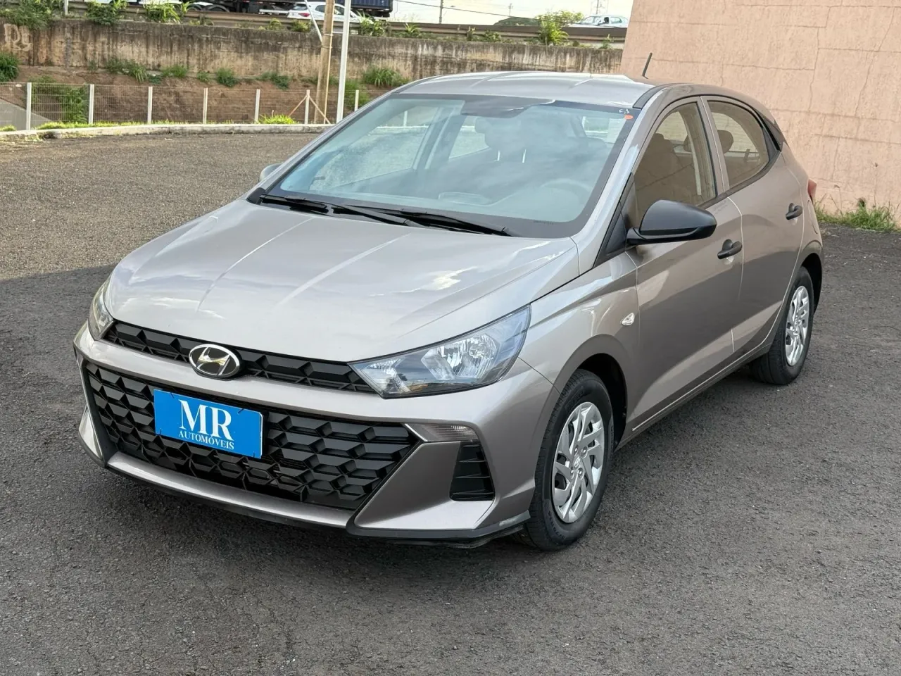 HYUNDAI HB20 1.0 12V FLEX SENSE MANUAL PRATA 2024