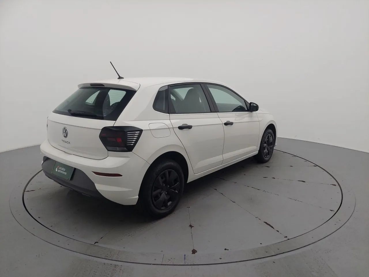 Volkswagen Polo Track 1.0 Flex 12V 5p, foto 5 de 18